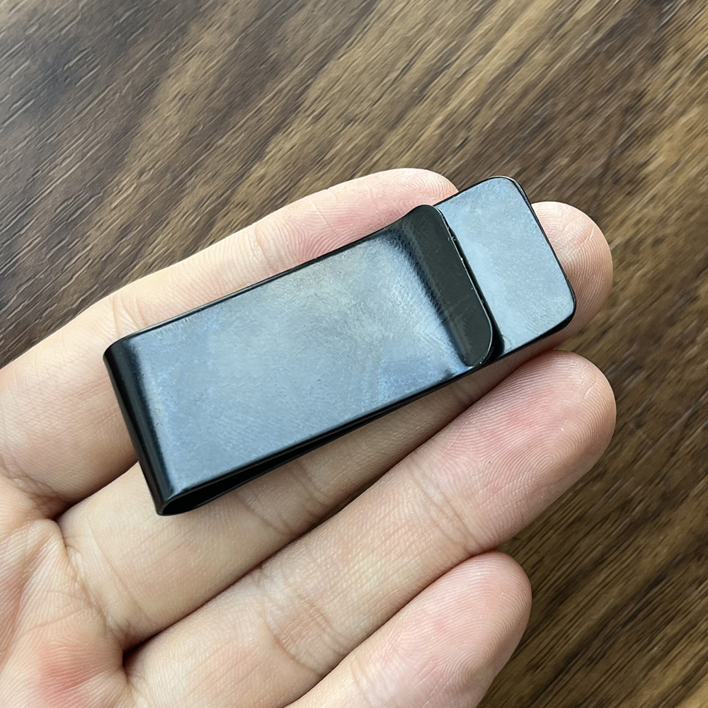 名入れ カスタム マネークリップ メンズ 札ばさみ 刻印入り - Money Clip Magnetic のレビューと価格