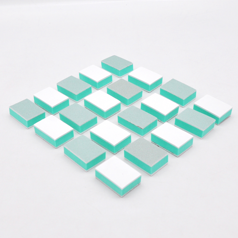 50個入り/袋 ネイルバッファーファイルブロック 両面ネイル - Nail File Titanium のレビューと価格
