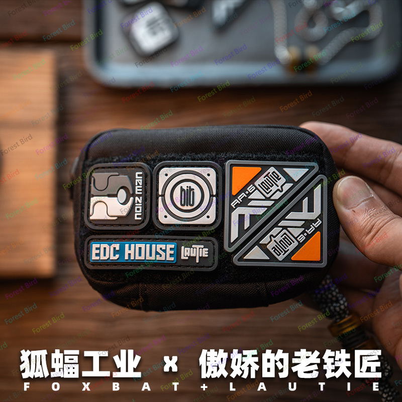 LAUTIE x FOXBAT 共同デザイン EDC ポータ - Edc Carry Co のレビューと価格